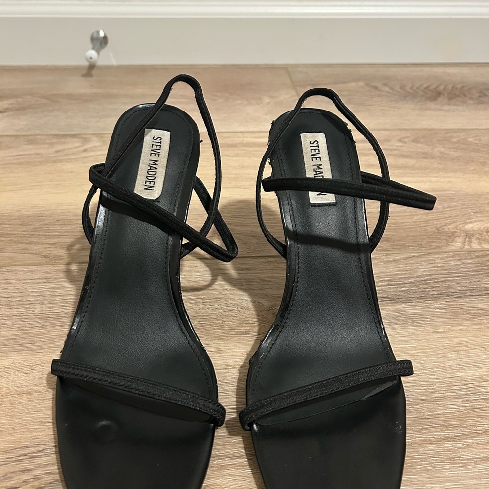 Steve Madden Elegant Black Heels
